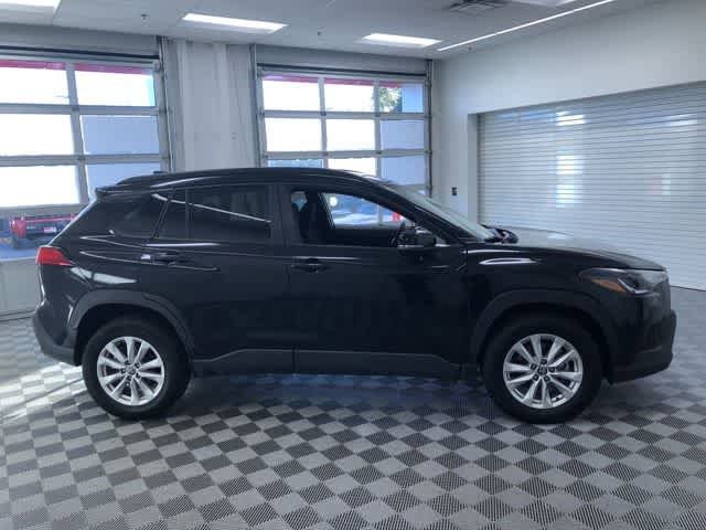 Thumbnail: 2024 Toyota Corolla Cross - 27