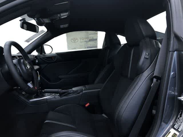 Thumbnail: 2025 Toyota GR86 - 17
