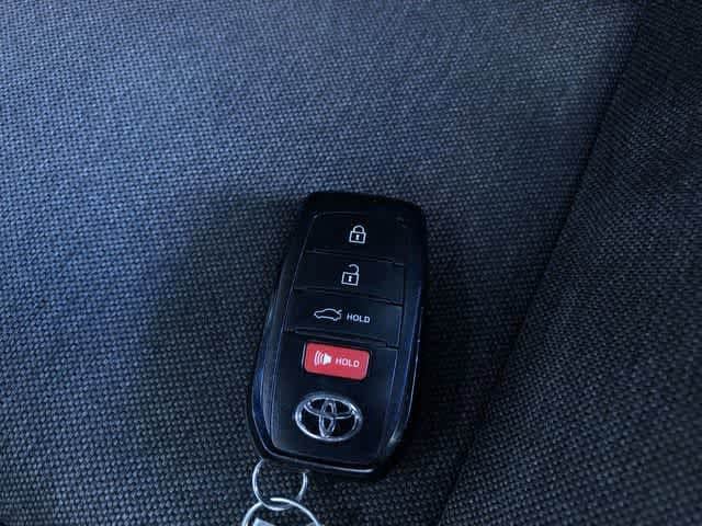 Thumbnail: 2025 Toyota Camry - 33