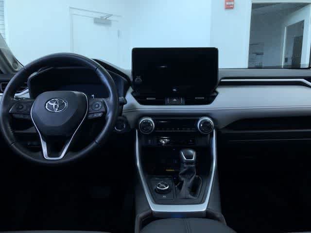 Thumbnail: 2024 Toyota RAV4 - 18