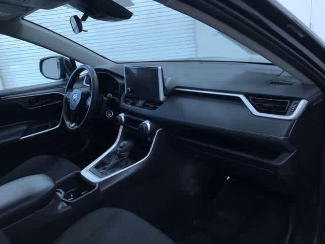 Thumbnail: 2025 Toyota RAV4 - 23