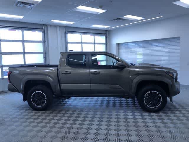 Thumbnail: 2026 Toyota Tacoma - 6