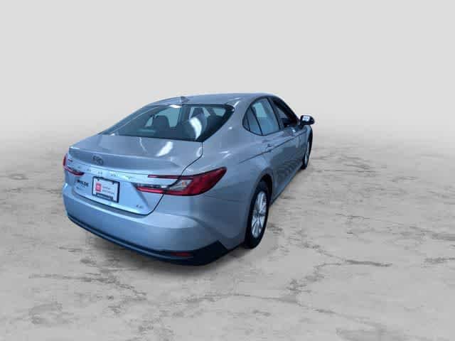 Thumbnail: 2025 Toyota Camry - 10