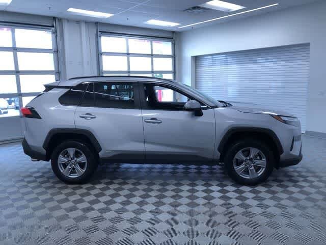 Thumbnail: 2025 Toyota RAV4 - 35