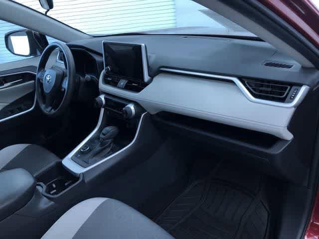 Thumbnail: 2025 Toyota RAV4 - 23