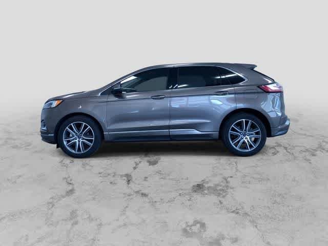 Thumbnail: 2019 Ford Edge - 7