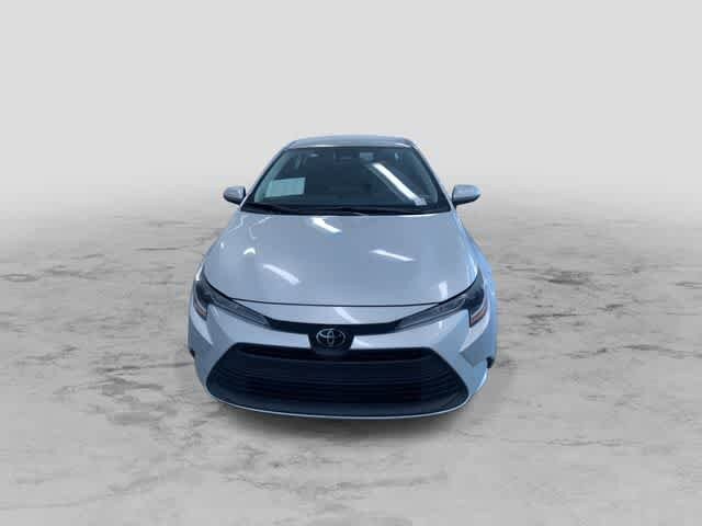 2024 Toyota Corolla LE photo 4