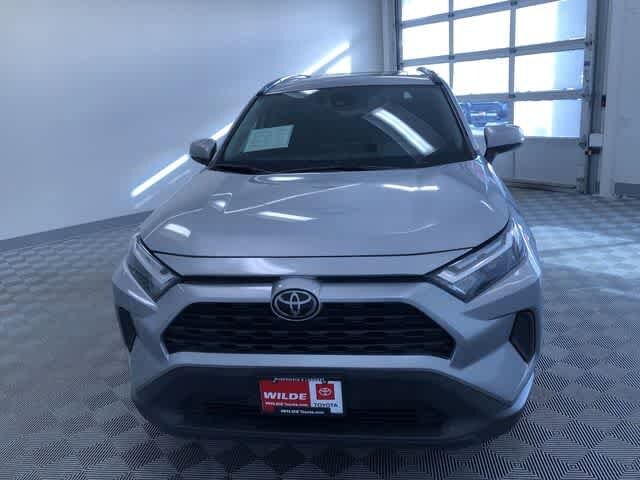 Thumbnail: 2023 Toyota RAV4 - 14