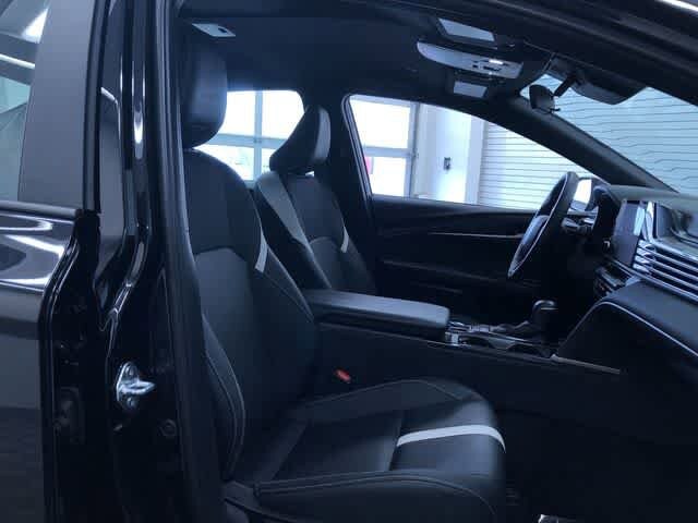 Thumbnail: 2025 Toyota Camry - 21