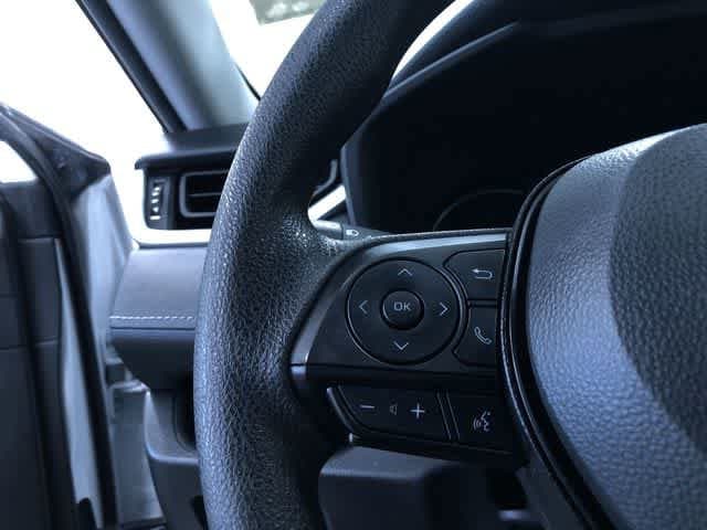 Thumbnail: 2025 Toyota RAV4 - 25