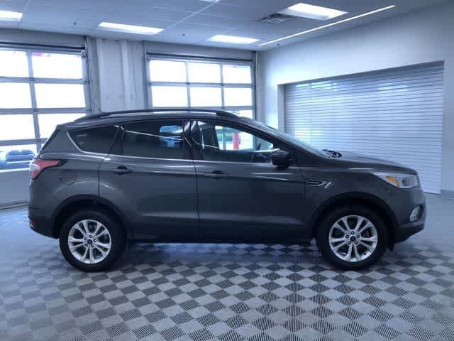 Thumbnail: 2018 Ford Escape - 36