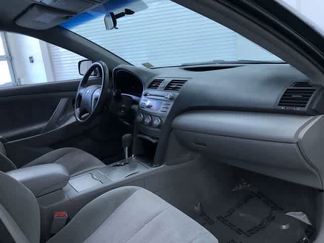 Thumbnail: 2011 Toyota Camry - 27
