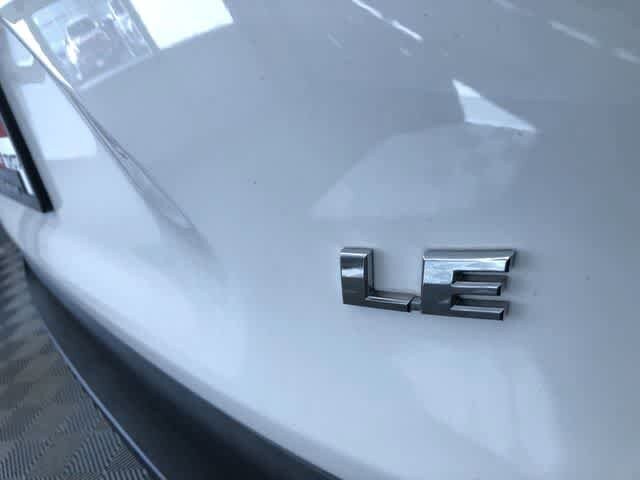 Thumbnail: 2019 Toyota RAV4 - 7