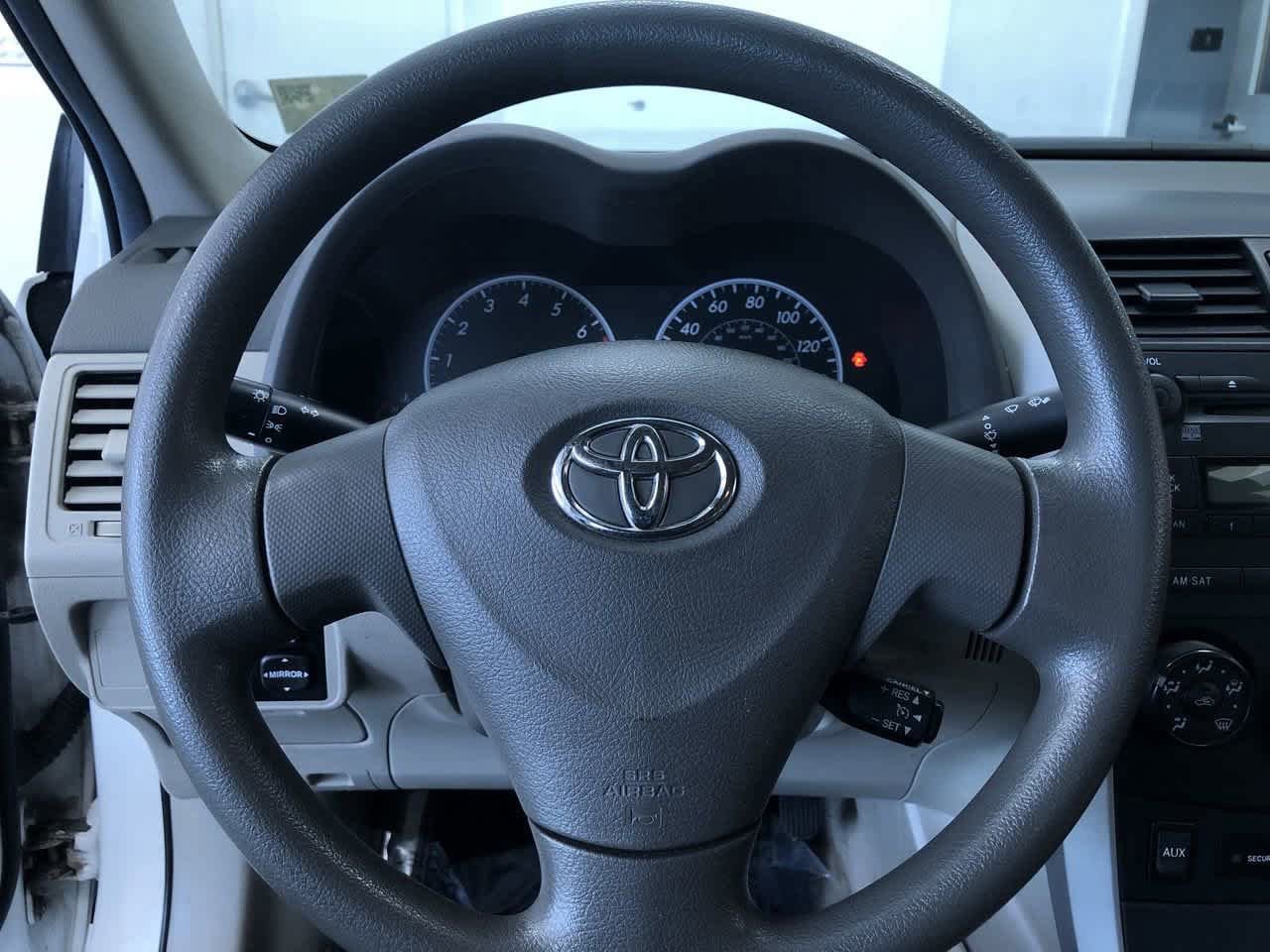 Thumbnail: 2009 Toyota Corolla - 23