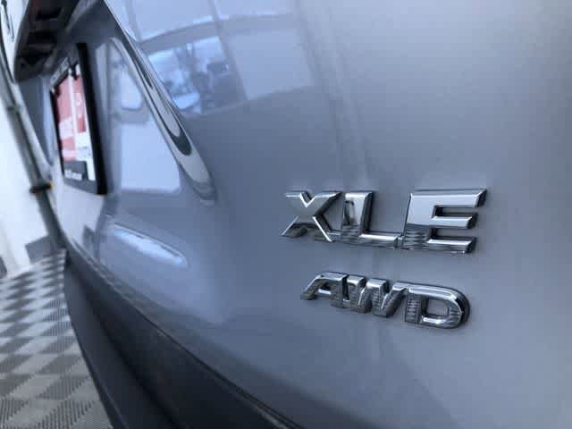 Thumbnail: 2025 Toyota RAV4 - 16