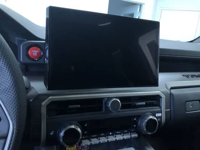 Thumbnail: 2025 Toyota Tacoma - 21