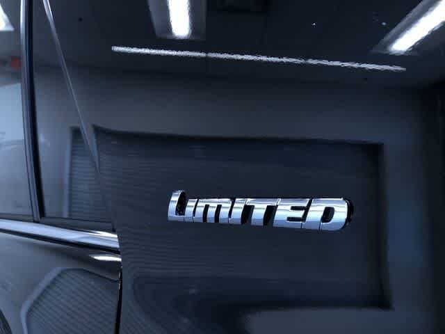 Thumbnail: 2023 Toyota 4Runner - 15