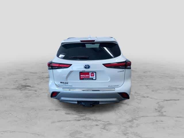 Thumbnail: 2021 Toyota Highlander - 9