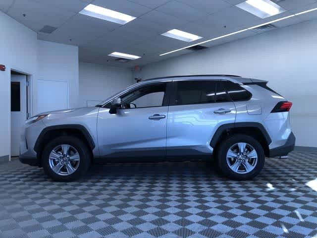 Thumbnail: 2025 Toyota RAV4 - 12