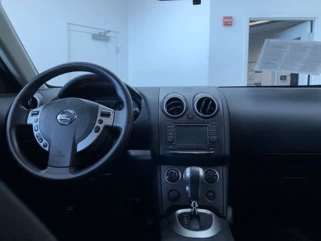 Thumbnail: 2011 Nissan Rogue - 17