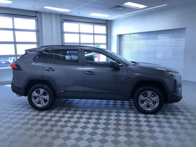 Thumbnail: 2025 Toyota RAV4 - 35