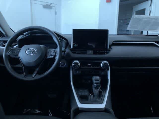 Thumbnail: 2025 Toyota RAV4 - 17