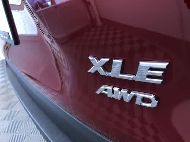 Thumbnail: 2023 Toyota RAV4 - 15