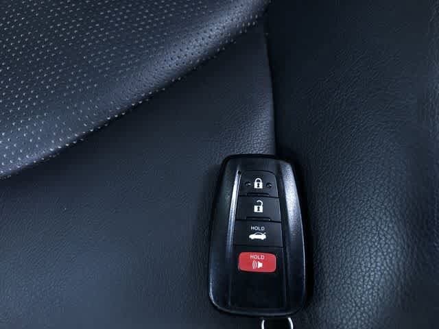 Thumbnail: 2023 Toyota Camry - 31