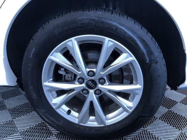 Thumbnail: 2025 Audi Q3 - 16