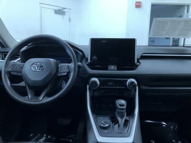 Thumbnail: 2025 Toyota RAV4 - 16