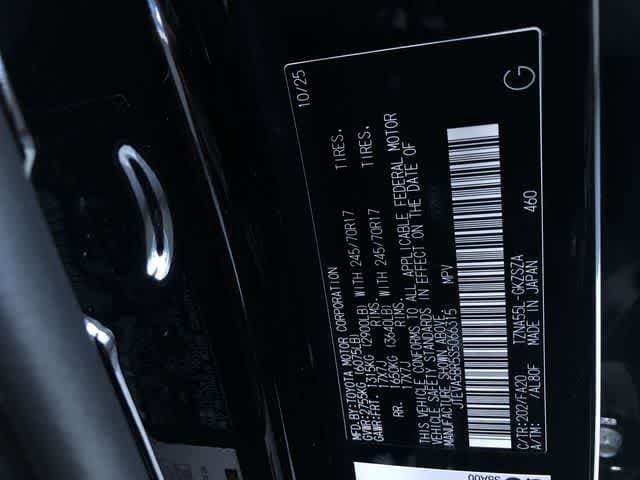 Thumbnail: 2025 Toyota 4Runner - 25