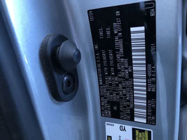 Thumbnail: 2025 Toyota Corolla Cross - 33