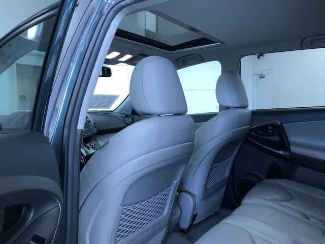 Thumbnail: 2011 Toyota RAV4 - 18