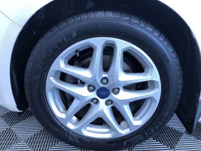 Thumbnail: 2014 Ford Fusion - 17