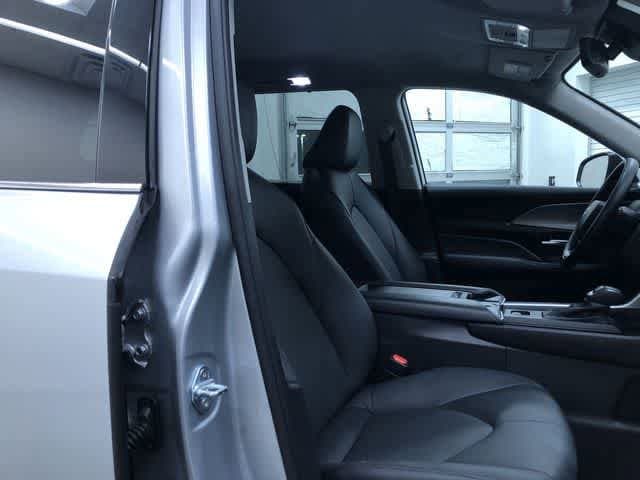 Thumbnail: 2025 Toyota Grand Highlander - 24