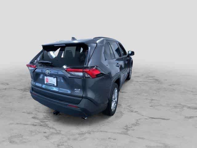 Thumbnail: 2023 Toyota RAV4 - 9