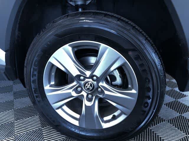 Thumbnail: 2025 Toyota RAV4 - 16