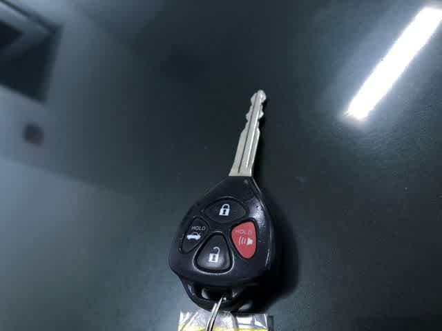 Thumbnail: 2011 Toyota Camry - 33