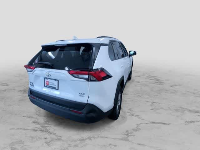 Thumbnail: 2025 Toyota RAV4 - 9