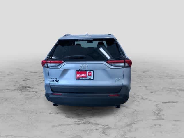 Thumbnail: 2025 Toyota RAV4 - 8