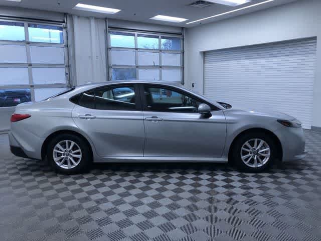 Thumbnail: 2025 Toyota Camry - 35