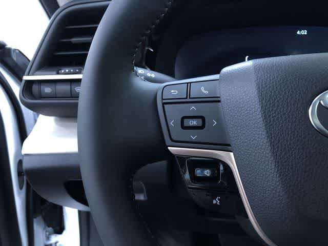 Thumbnail: 2026 Toyota Crown - 25