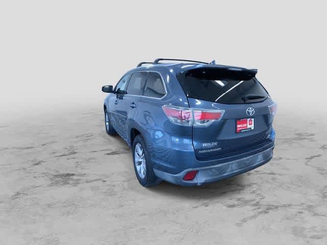 Thumbnail: 2015 Toyota Highlander - 8