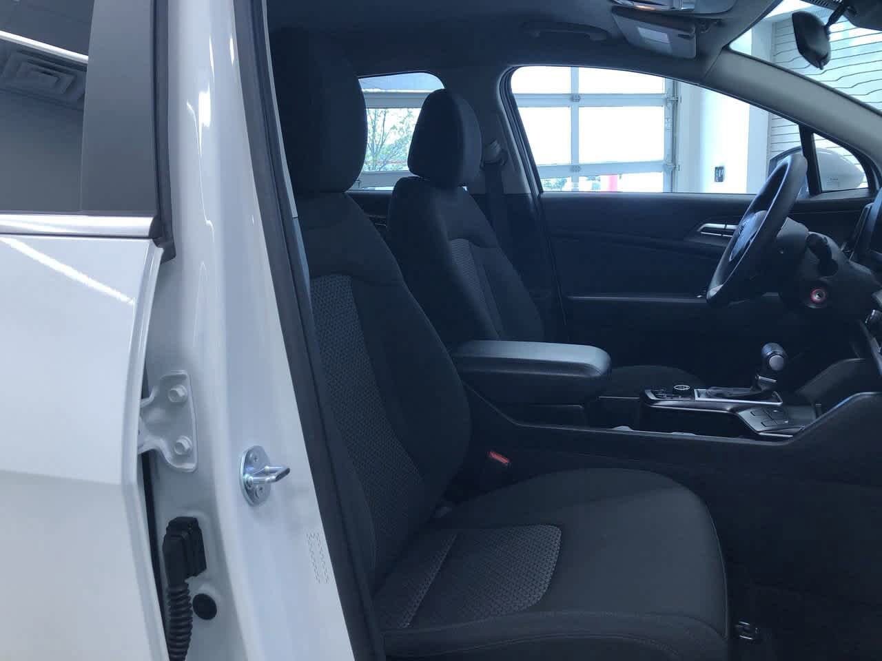2024 Kia Sportage LX 21