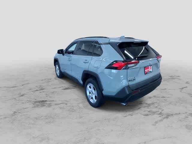 Thumbnail: 2021 Toyota RAV4 - 8