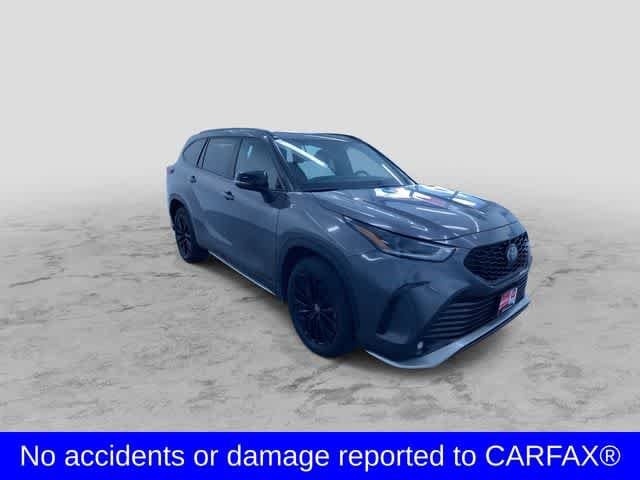 Thumbnail: 2025 Toyota Highlander - 3