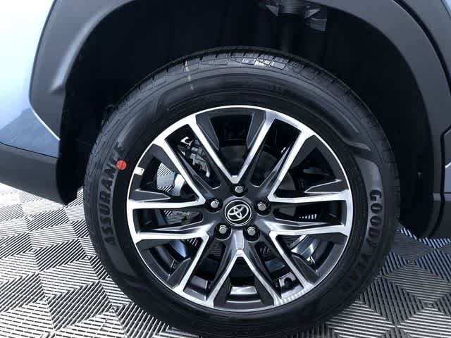 Thumbnail: 2026 Toyota Corolla Cross - 8