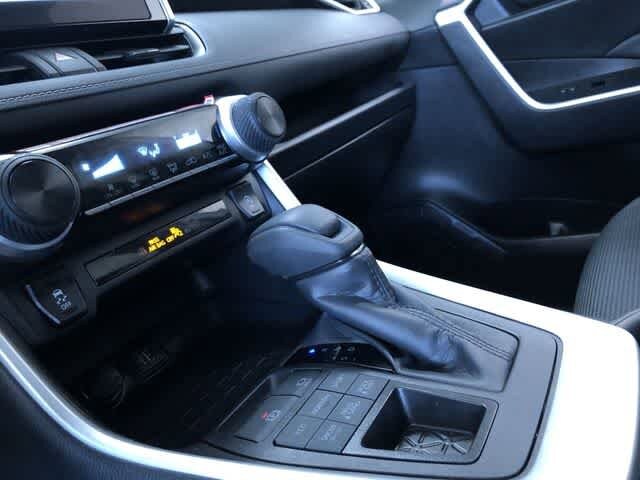 Thumbnail: 2025 Toyota RAV4 - 29