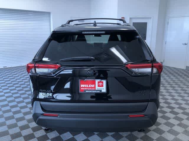 Thumbnail: 2025 Toyota RAV4 - 13