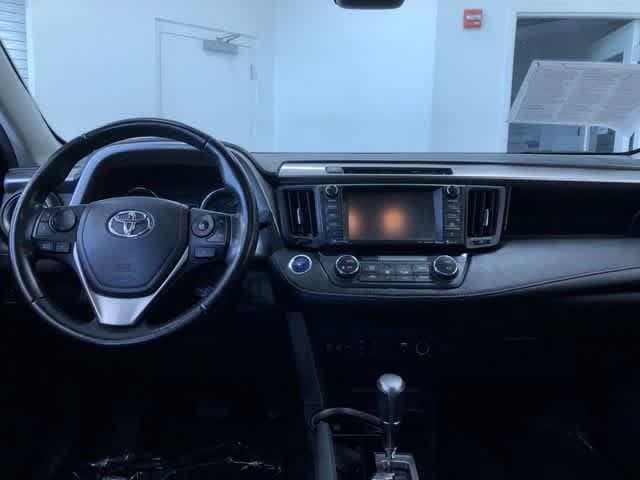Thumbnail: 2016 Toyota RAV4 - 18